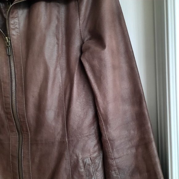 Danier Brown Leather Jacket, XS - Picture 6 of 8